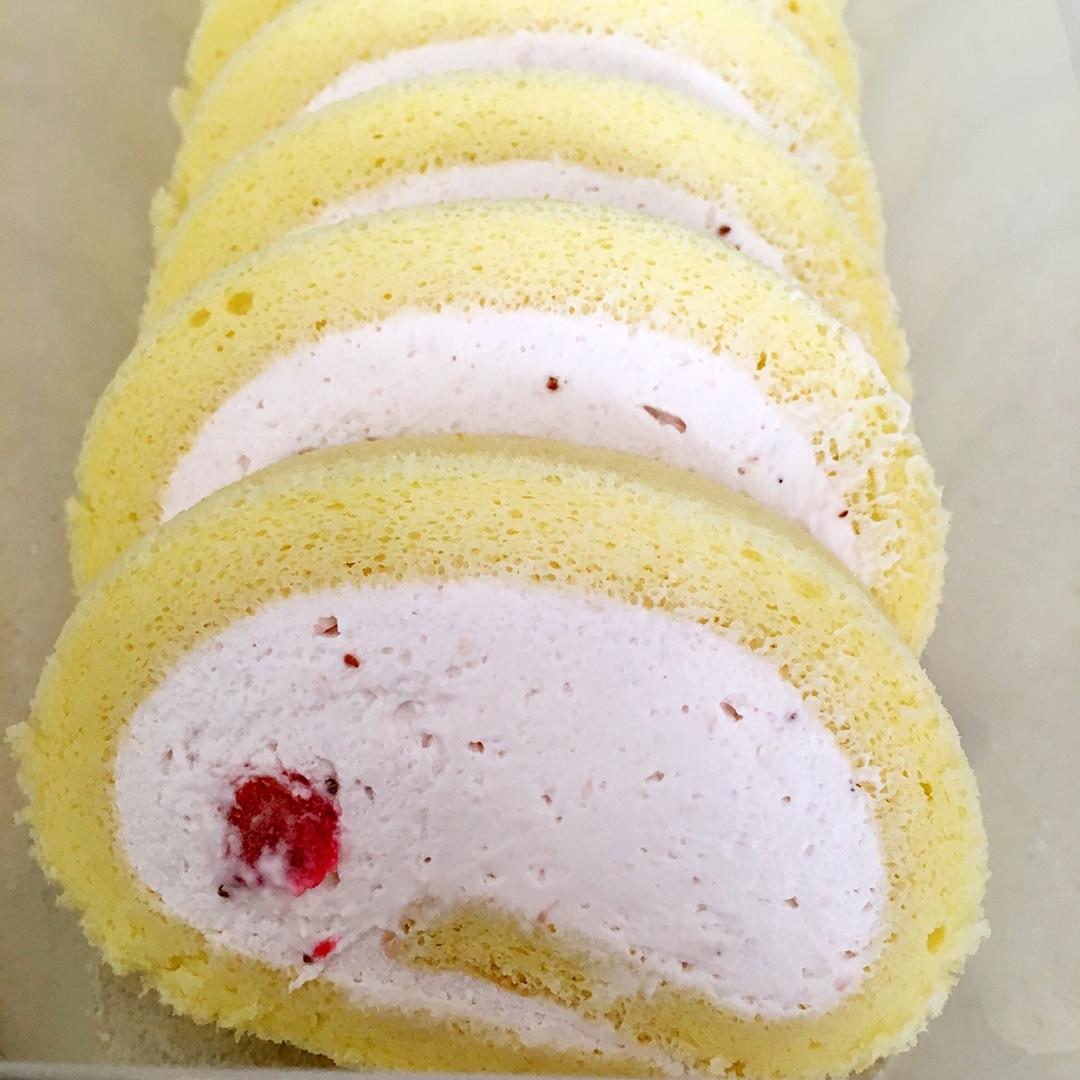 《Tinrry下午茶》教你做基础原味蛋糕卷