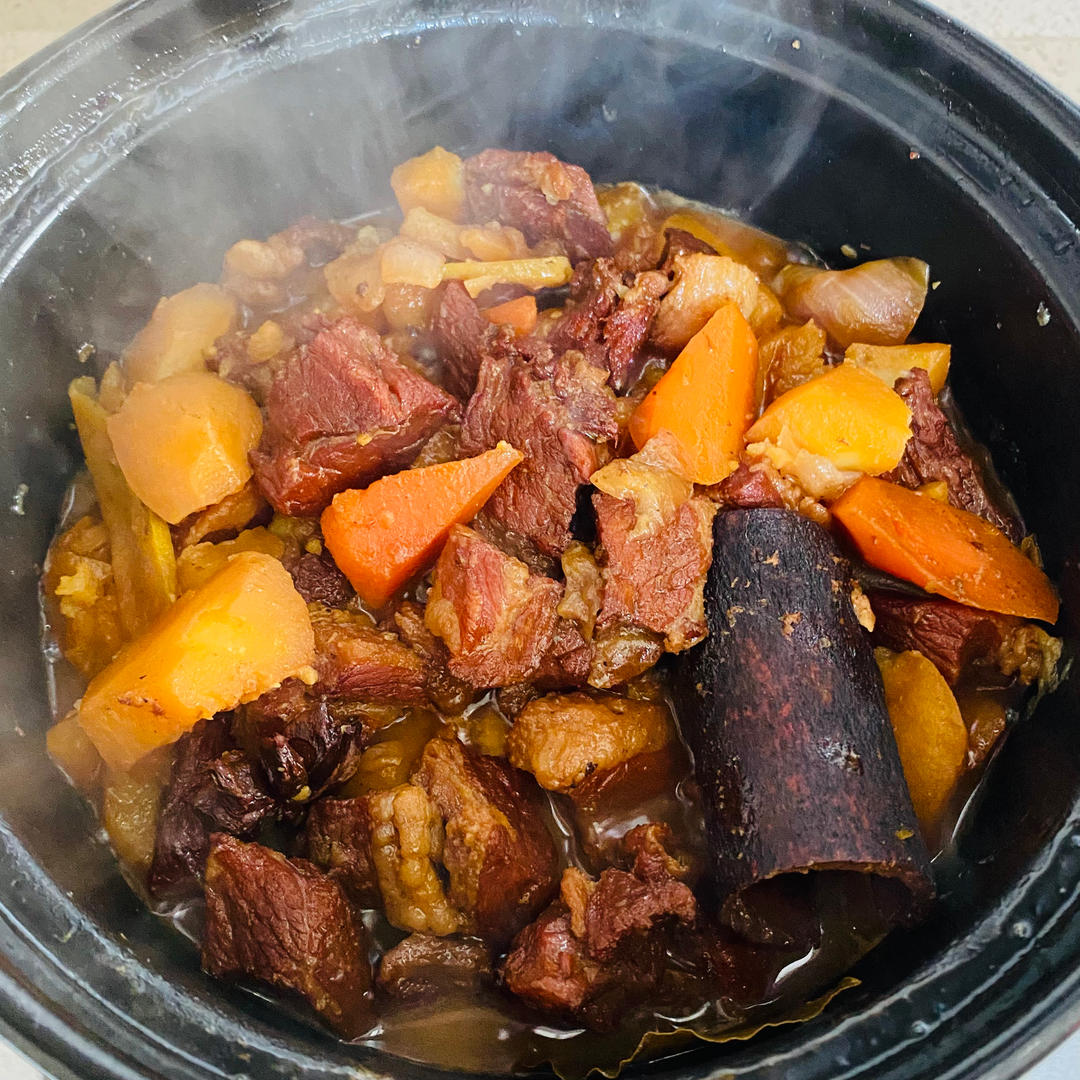 家常下饭菜土豆炖牛腩