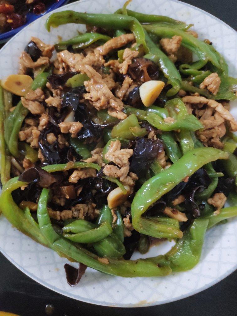 米饭杀手🍚改良版鱼香肉丝🍚不辣版