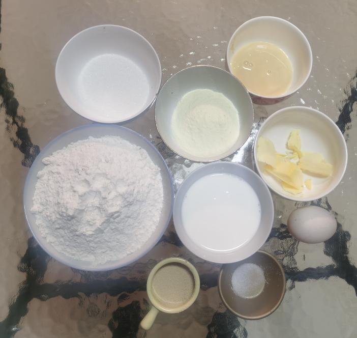 纯奶手撕吐司的做法 步骤1