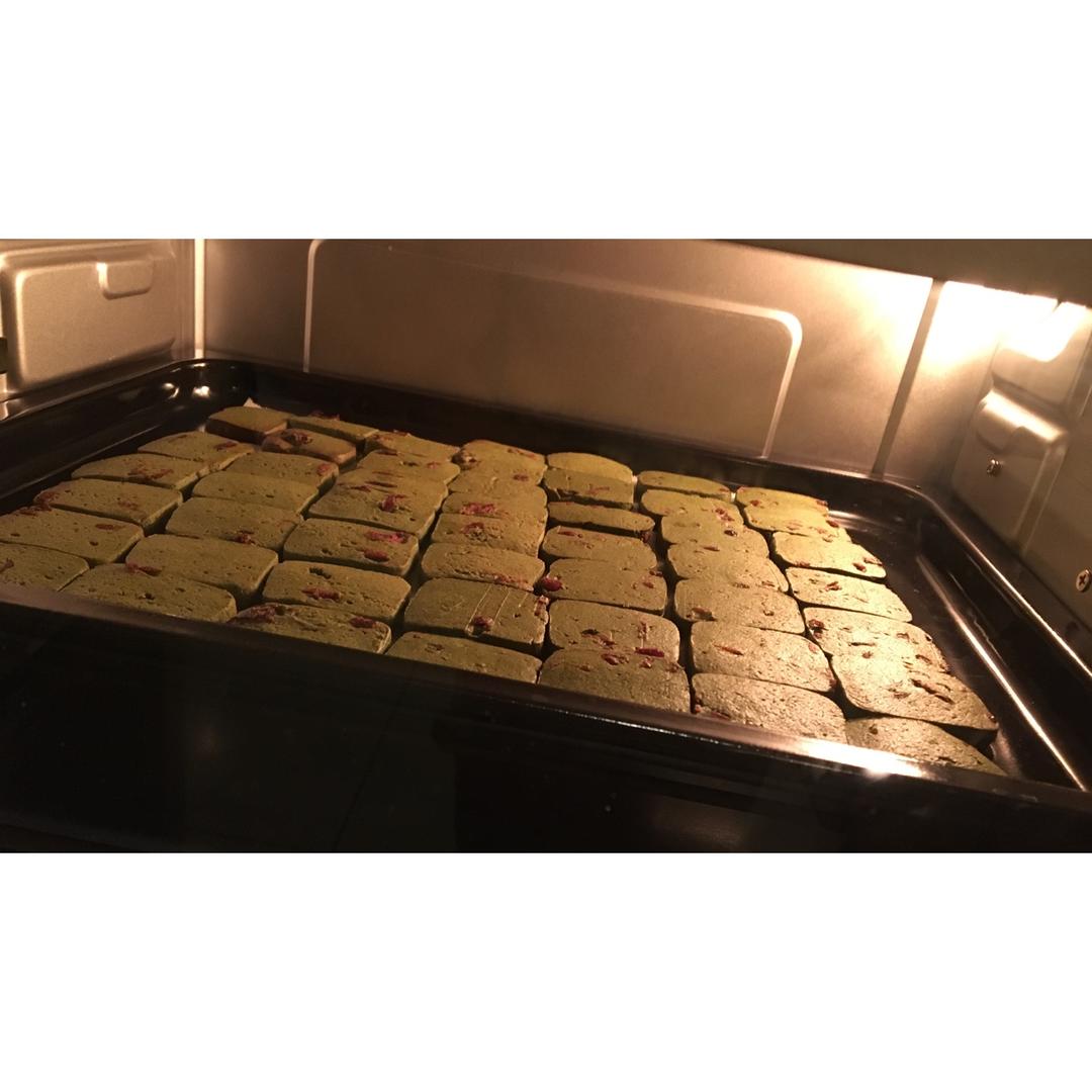 抹茶蔓越莓饼干