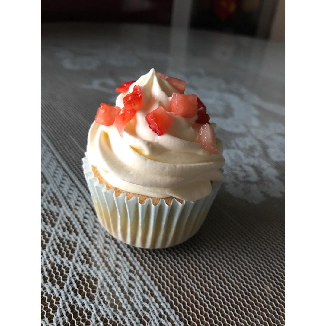 奶油戚风杯子蛋糕