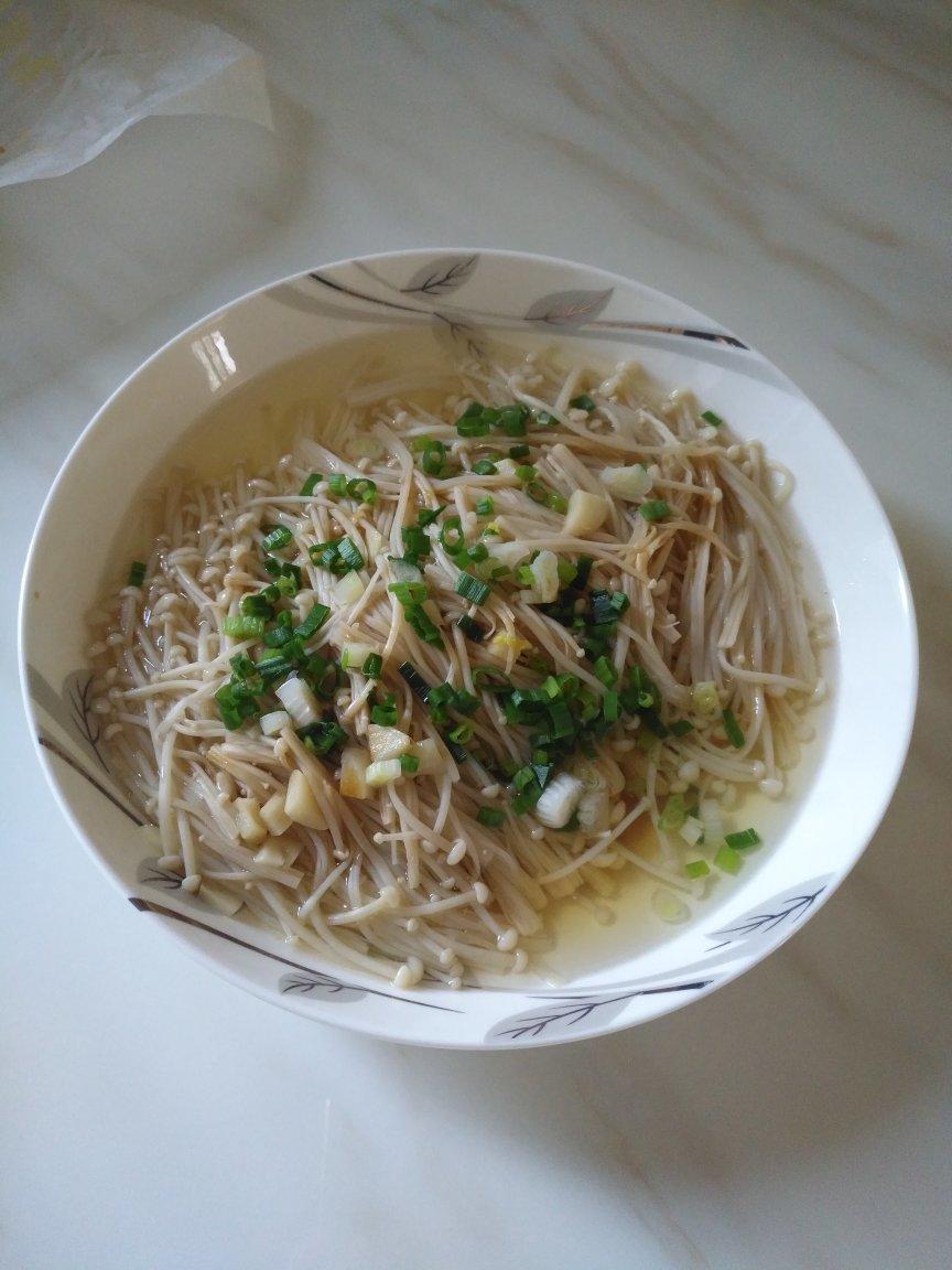 蒜蓉蒸金针菇