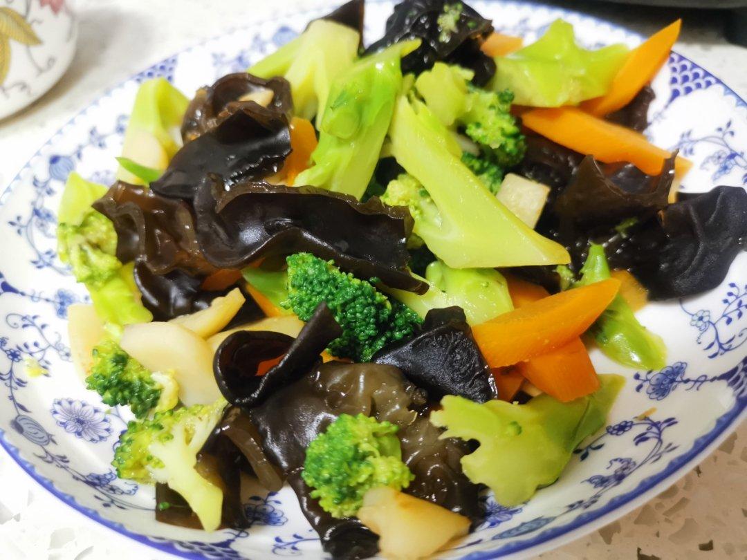 扇贝柱清炒西兰花