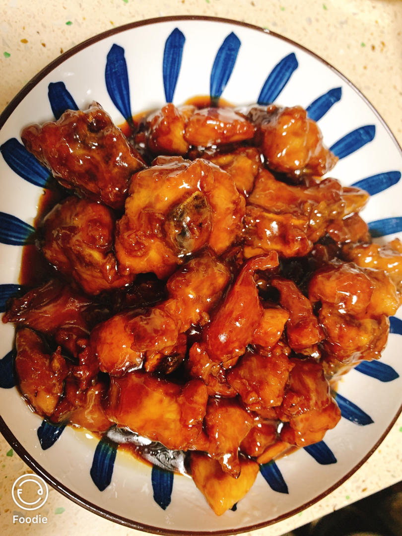 团团圆圆回家吃饭做的念念不忘的糖醋排骨左宗棠鸡