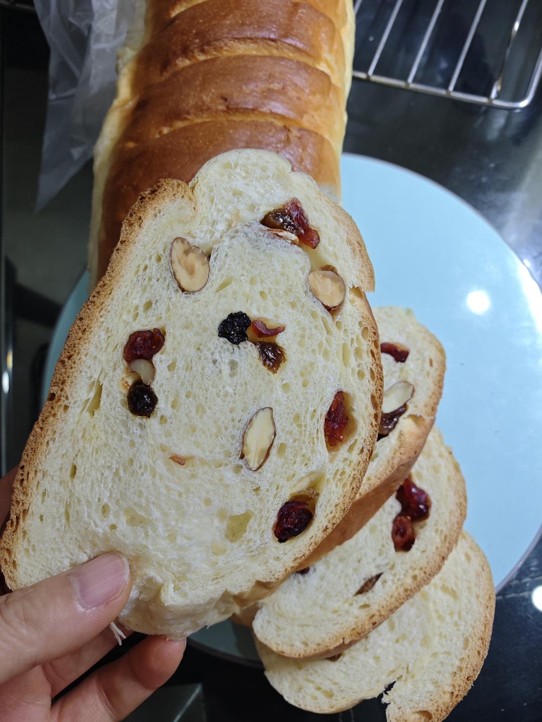 俄罗斯果仁大列巴