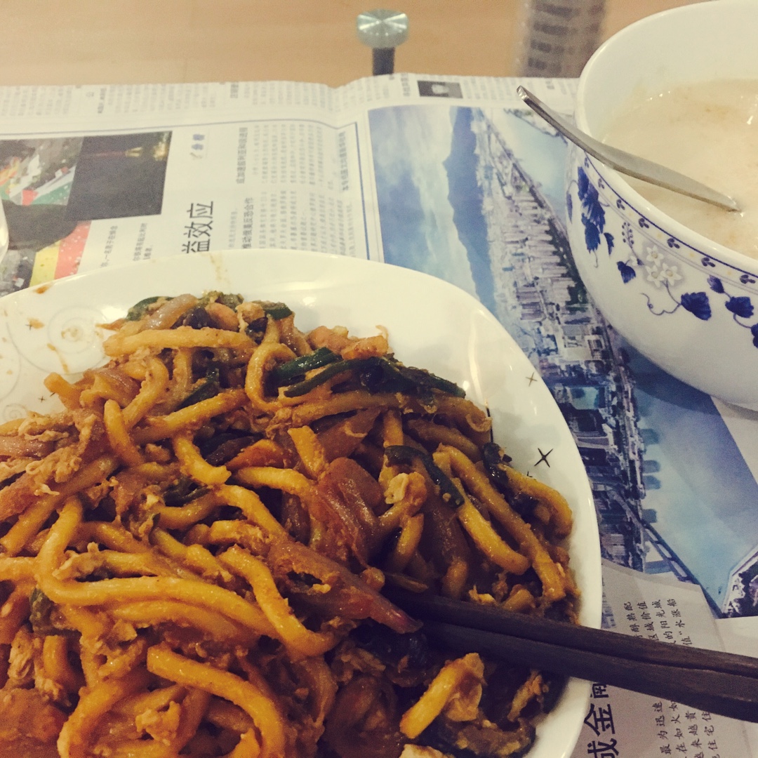 什锦炒乌冬面