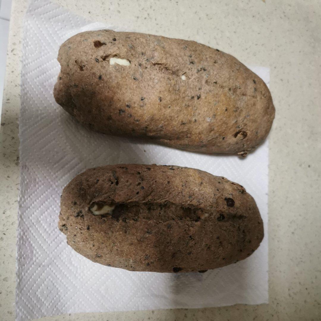🥖黑芝麻蔓越莓面包｜无油糖无需揉面🉑
