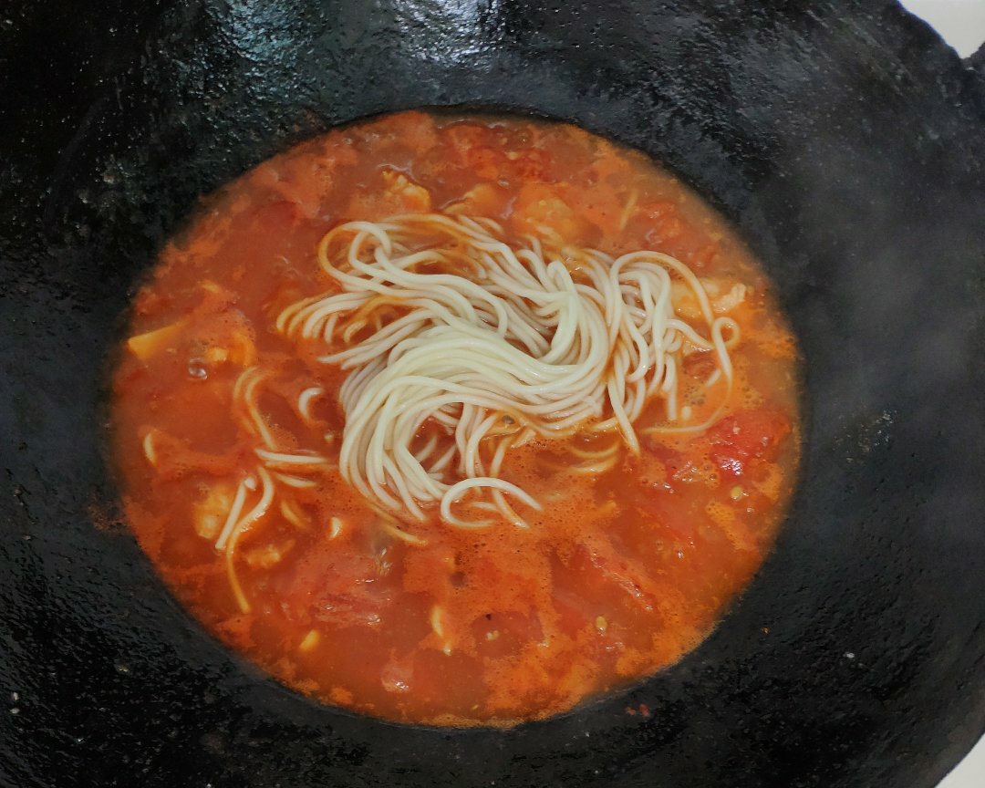 浓汤番茄鱼面的做法 步骤9