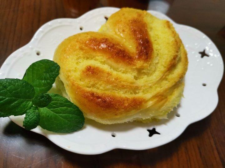 心形椰蓉面包