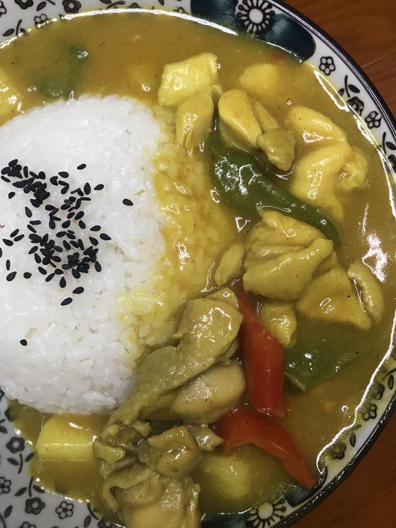 咖喱鸡肉丸