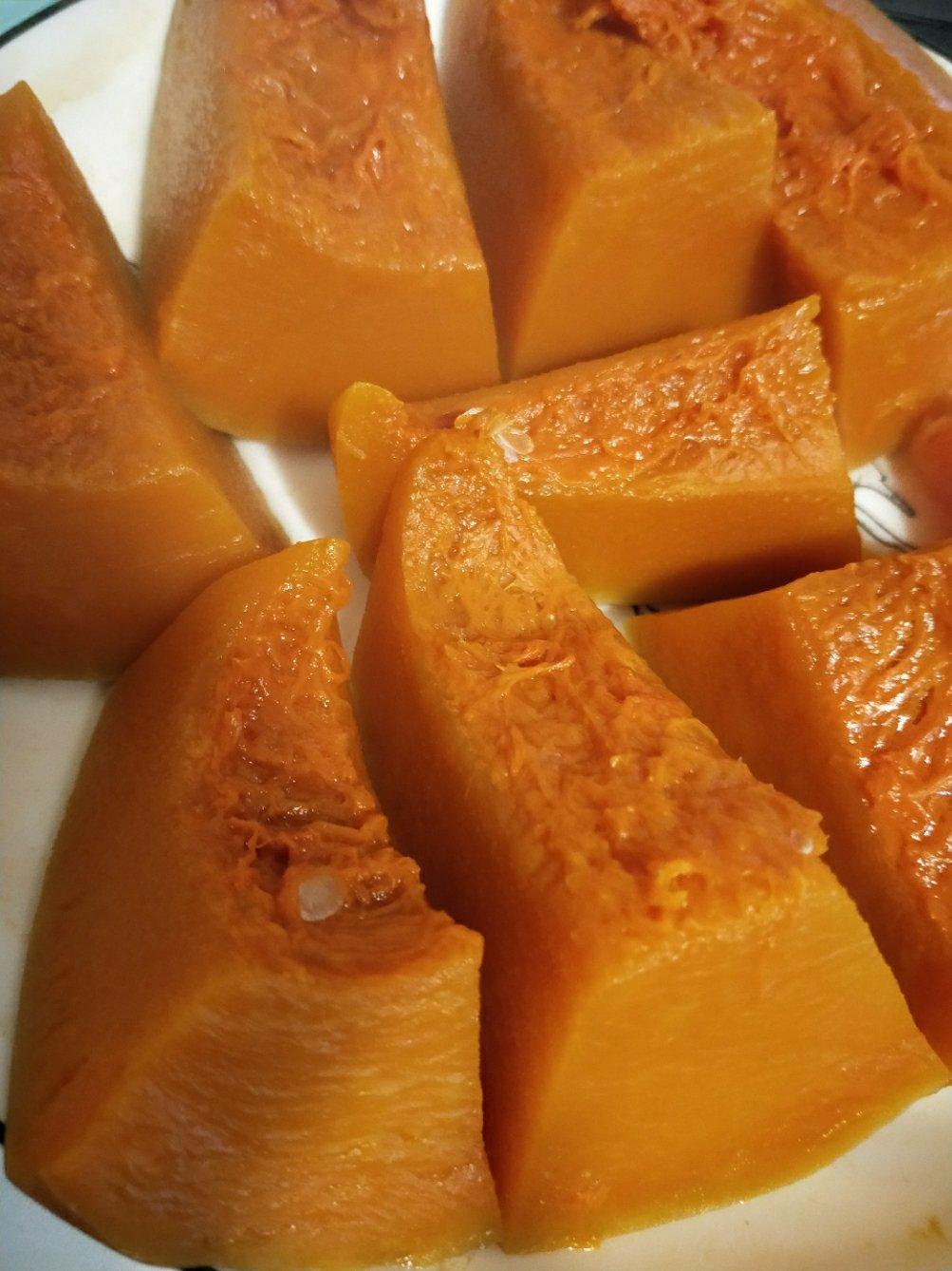 水边的芦苇做的蒸南瓜