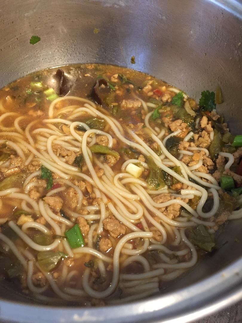 江西酸菜米粉