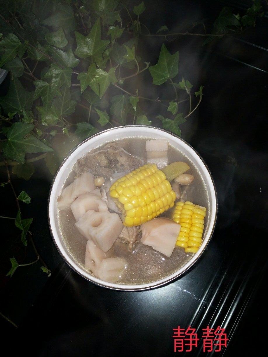 【营养月子餐】花生莲藕排骨汤-补充优质蛋白