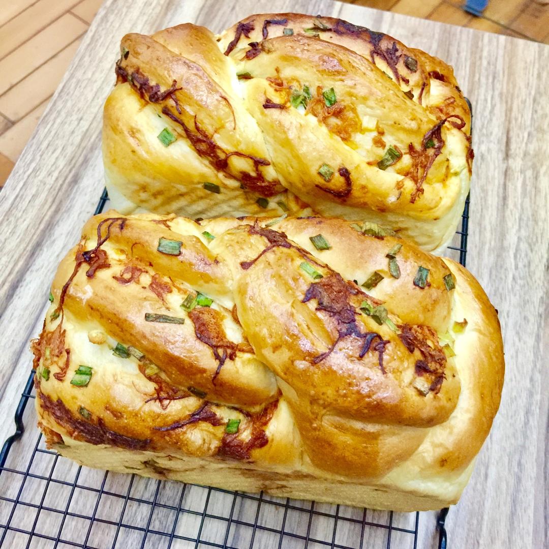 香葱肉松手撕吐司