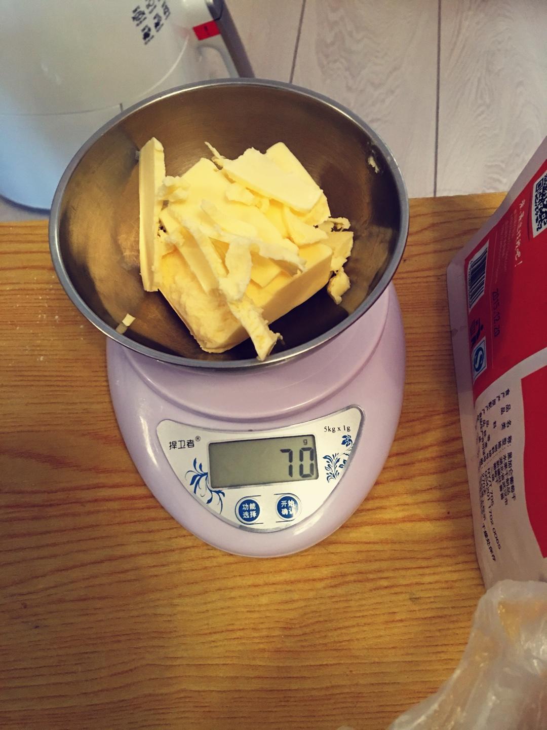 纯奶手撕吐司的做法 步骤1