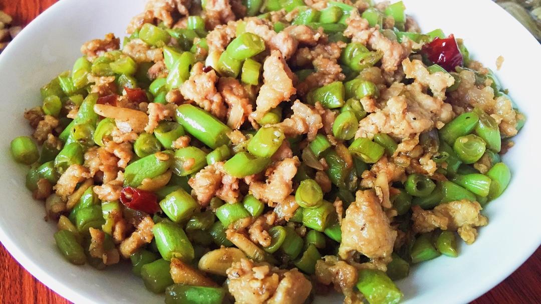 肉沫豆角下饭菜