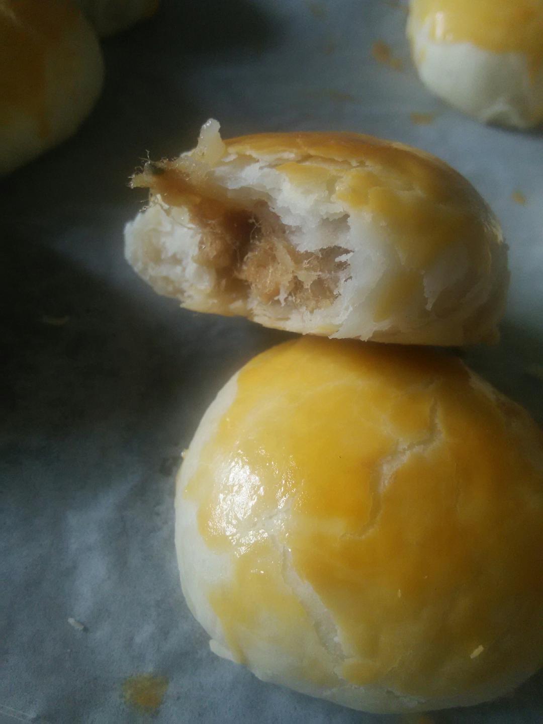 金丝肉松酥饼