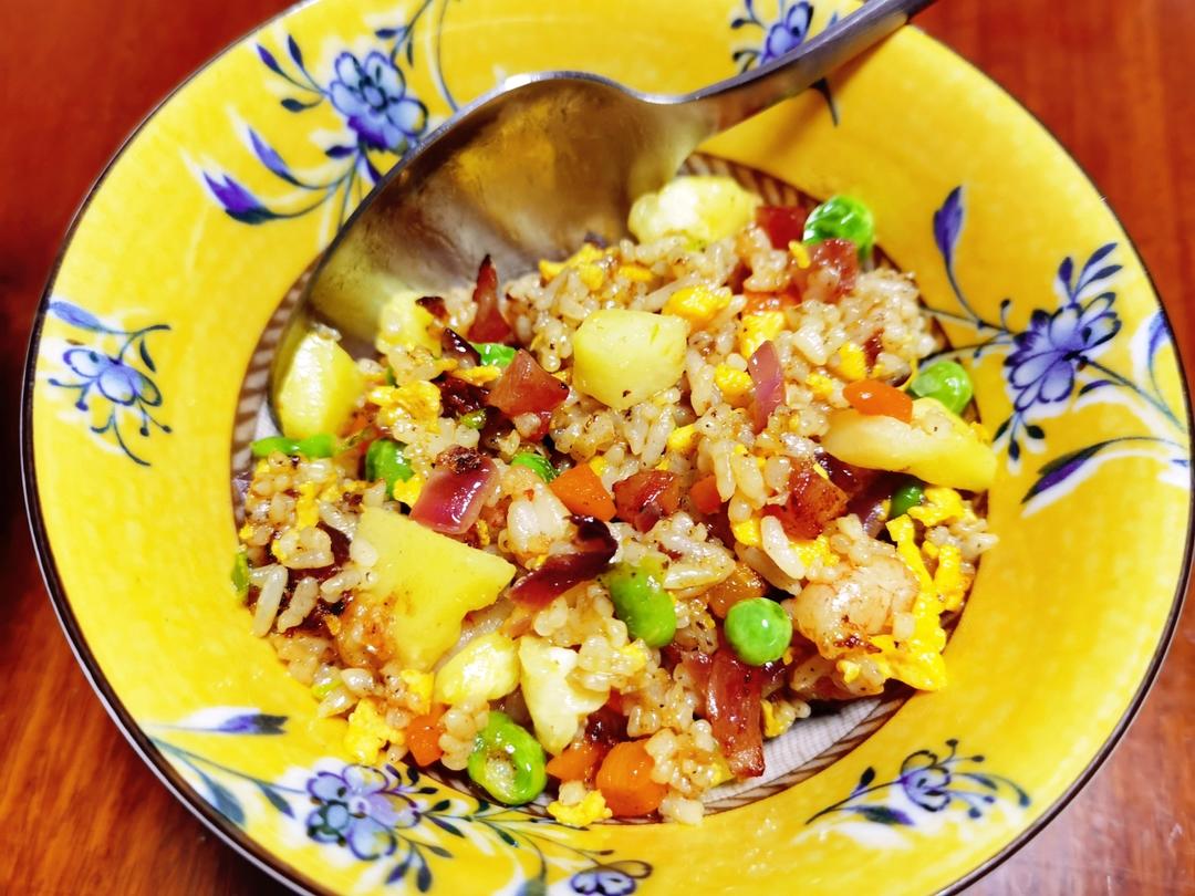 菠萝炒饭
