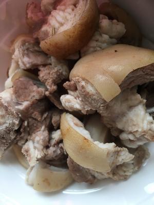 砂锅炖羊肉的做法 步骤2
