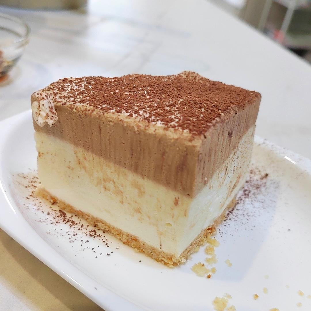 生椰拿铁慕斯蛋糕☕️固体yyds🥥椰香浓郁