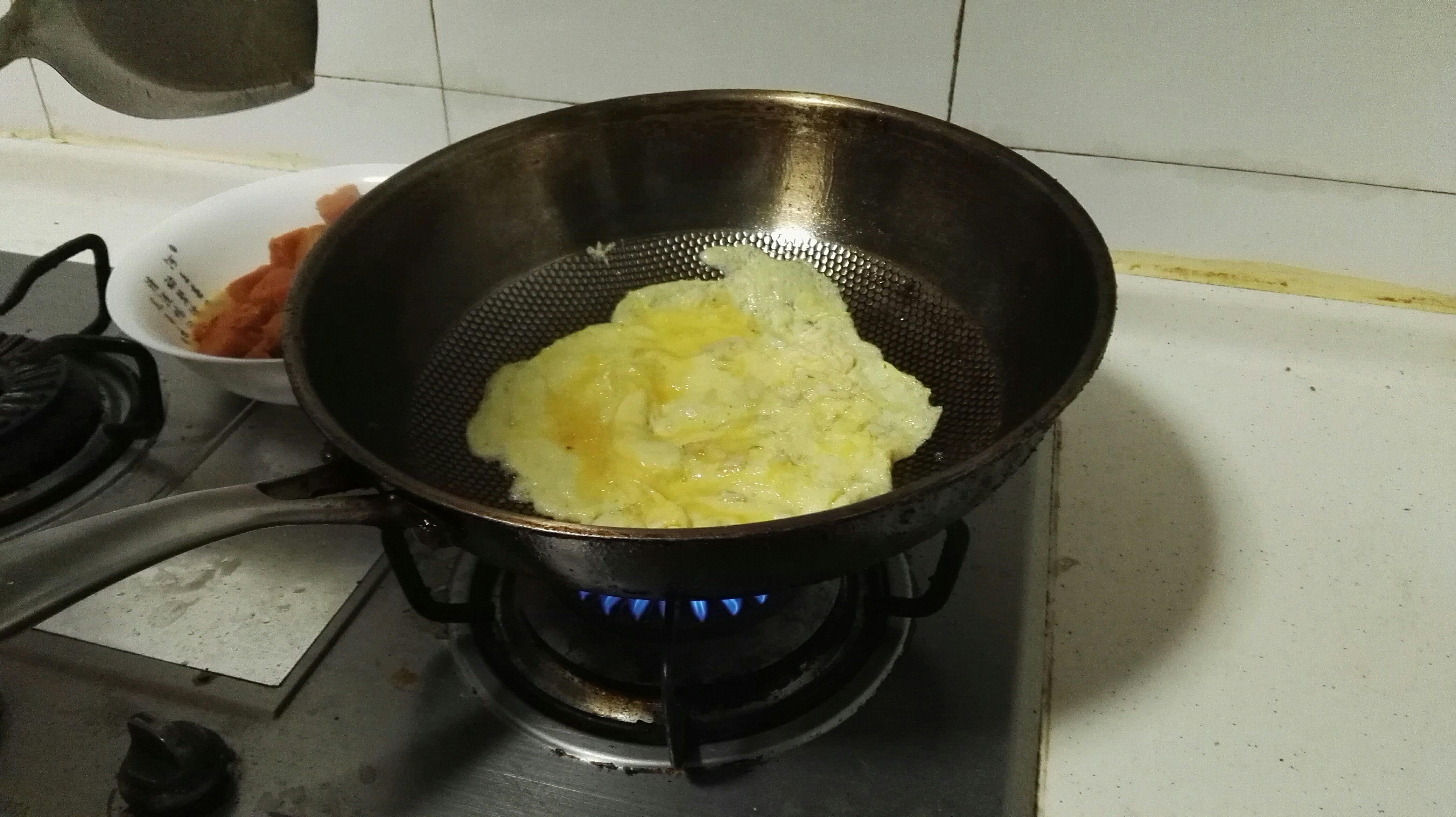 芽白炒蛋的做法 步骤3