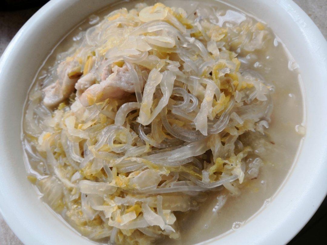酸菜猪肉炖粉条