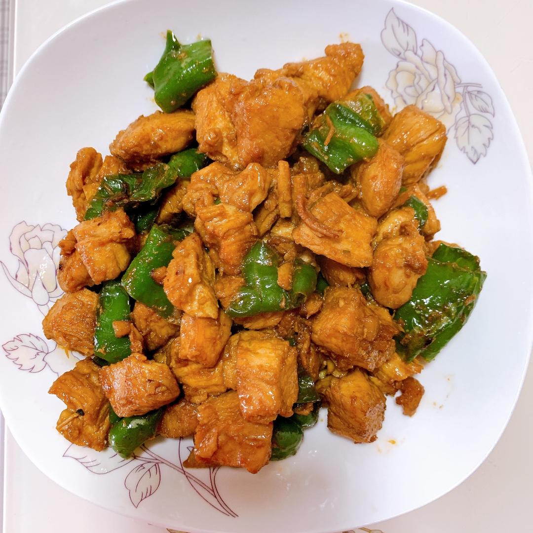 青椒炒鸡腿