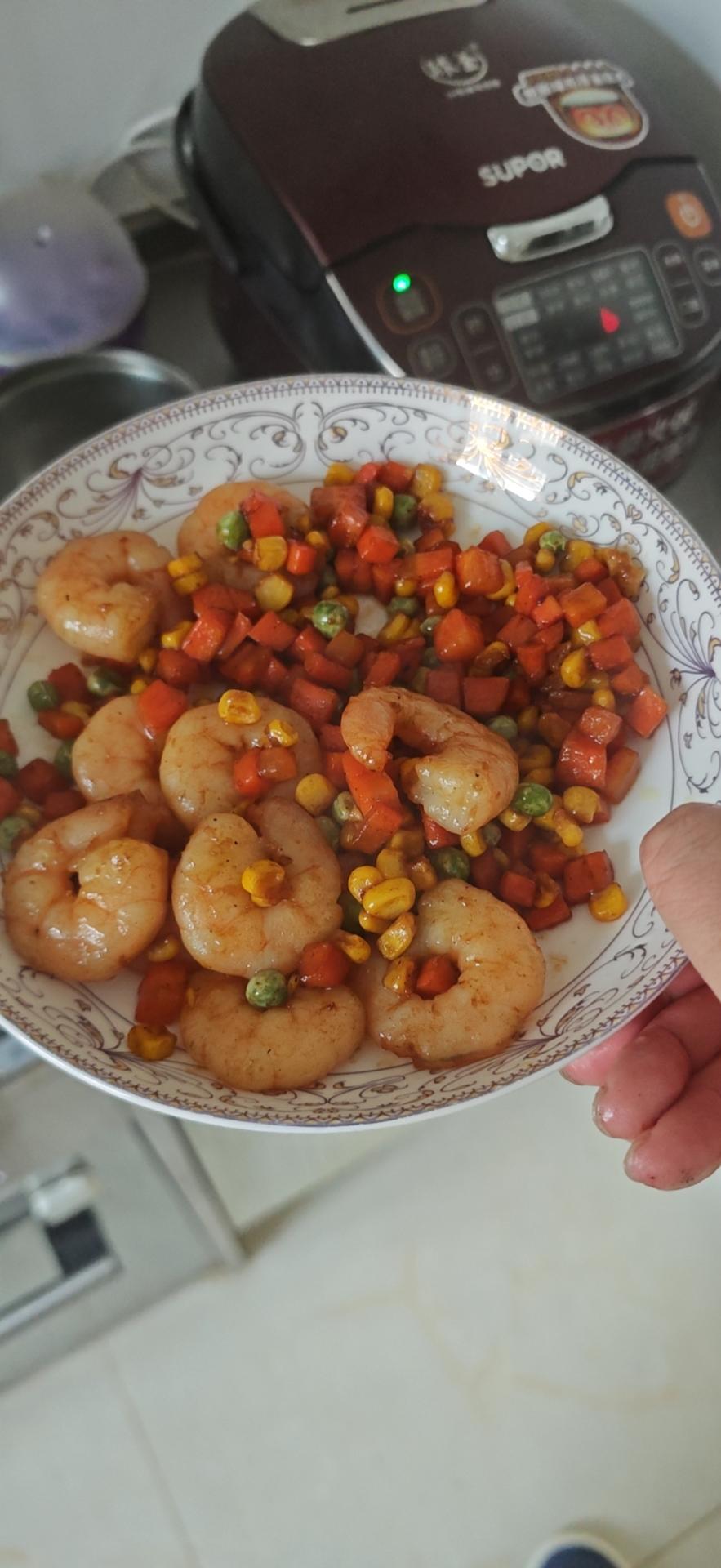 什锦玉米粒虾仁🍤🌽🥕