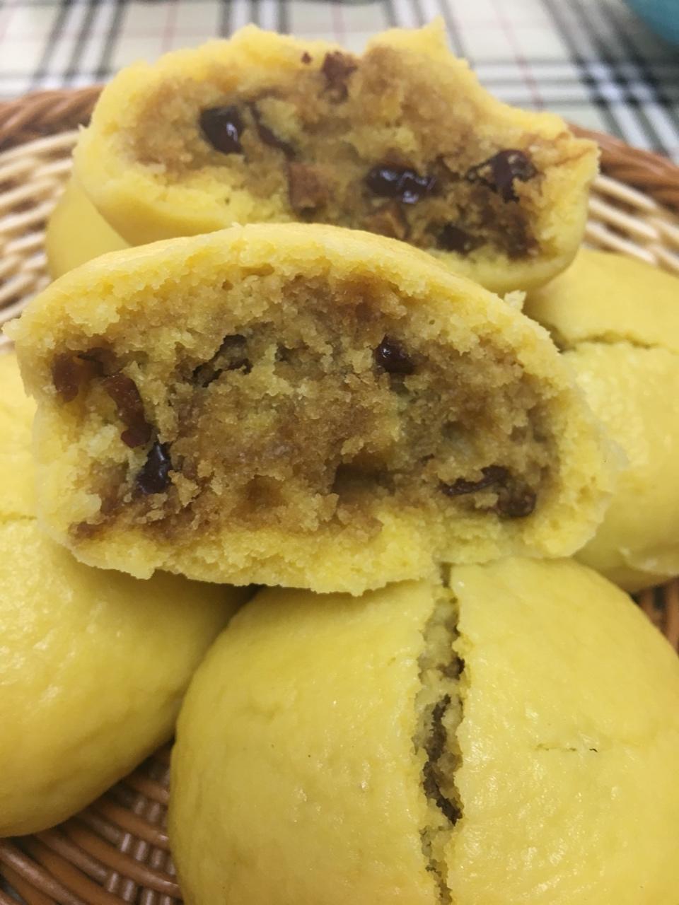 玉米面裹馅饽饽