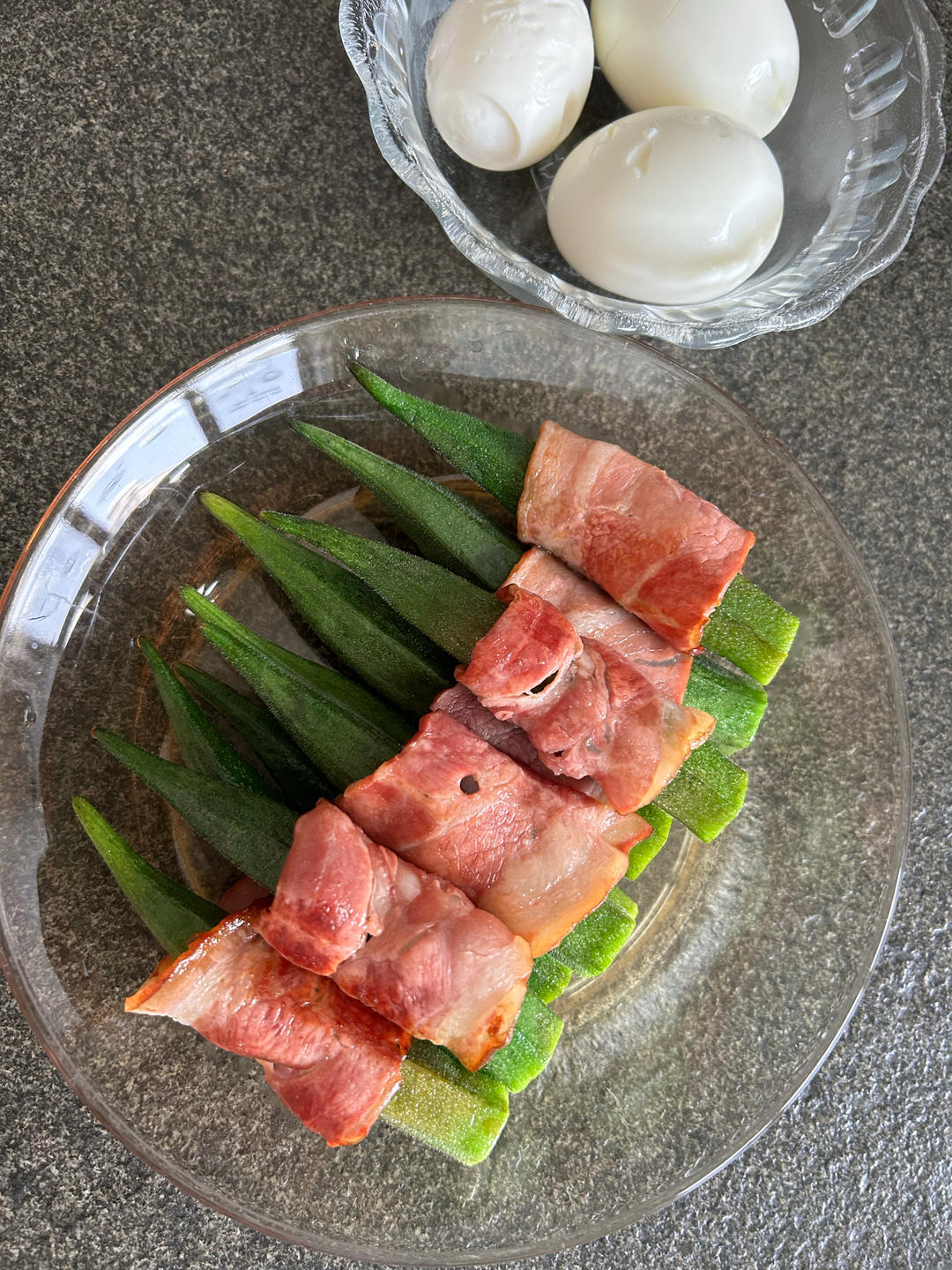 秋葵猪肉卷