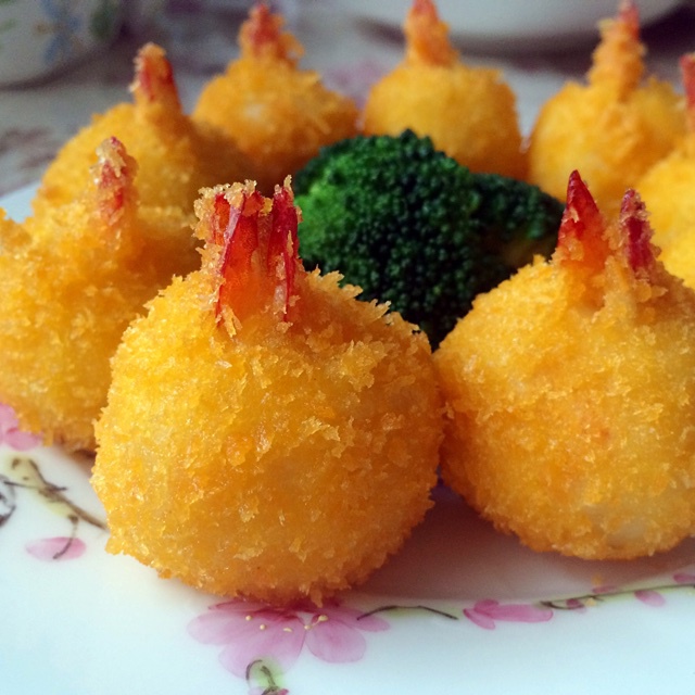 萌思逸做的土豆虾球