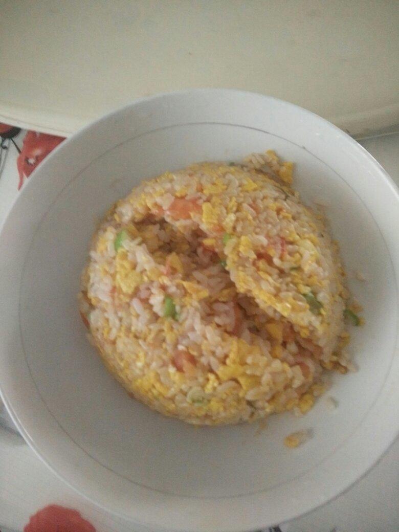 西红柿蛋炒饭