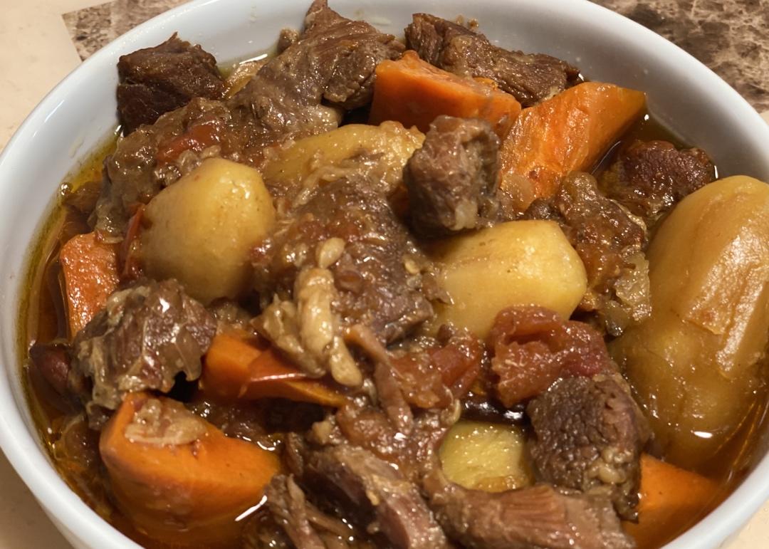 红烧牛肉土豆 （独家秘制）
