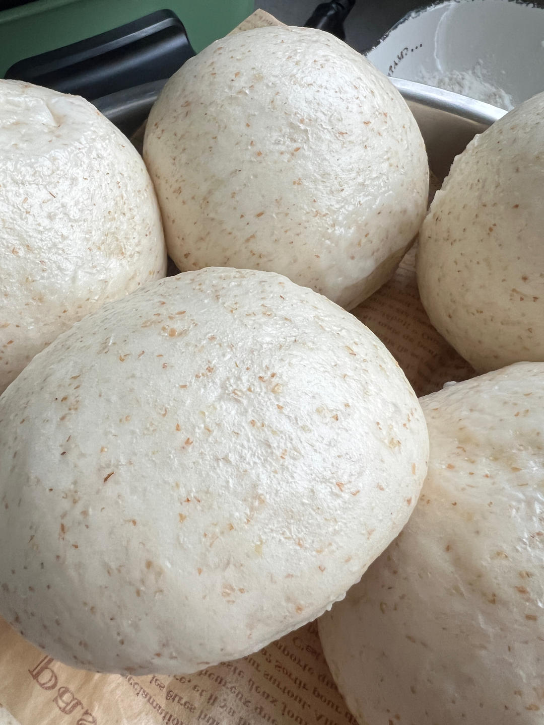 无油无糖松软的全麦馒头