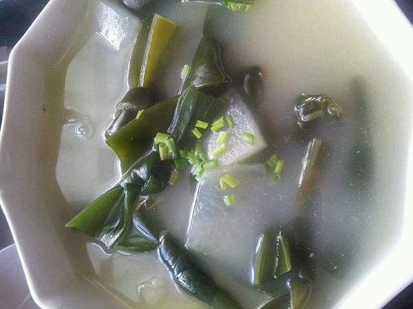 海带冬瓜煲淡菜