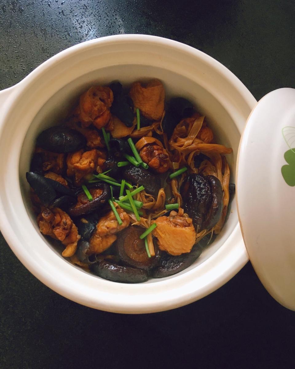 香菇烧鸡