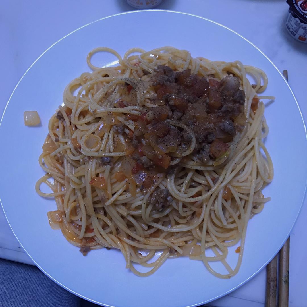 番茄肉酱意大利面