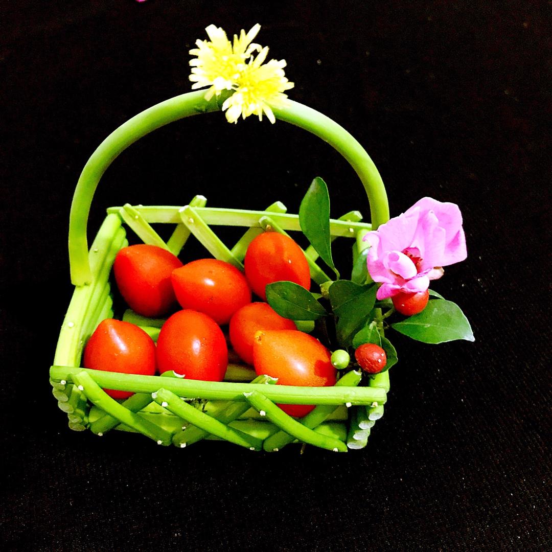 爱心fuvj做的蔬菜盘饰拼盘摆盘蒜苔小花篮