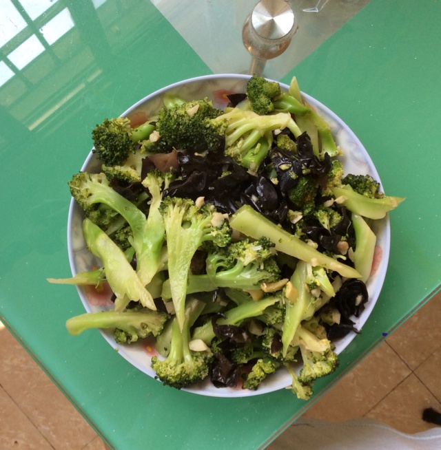 西兰花素炒