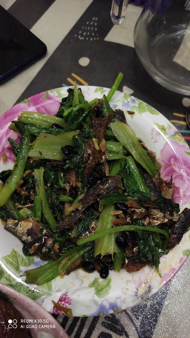 家常菜豆豉鲮鱼油麦菜