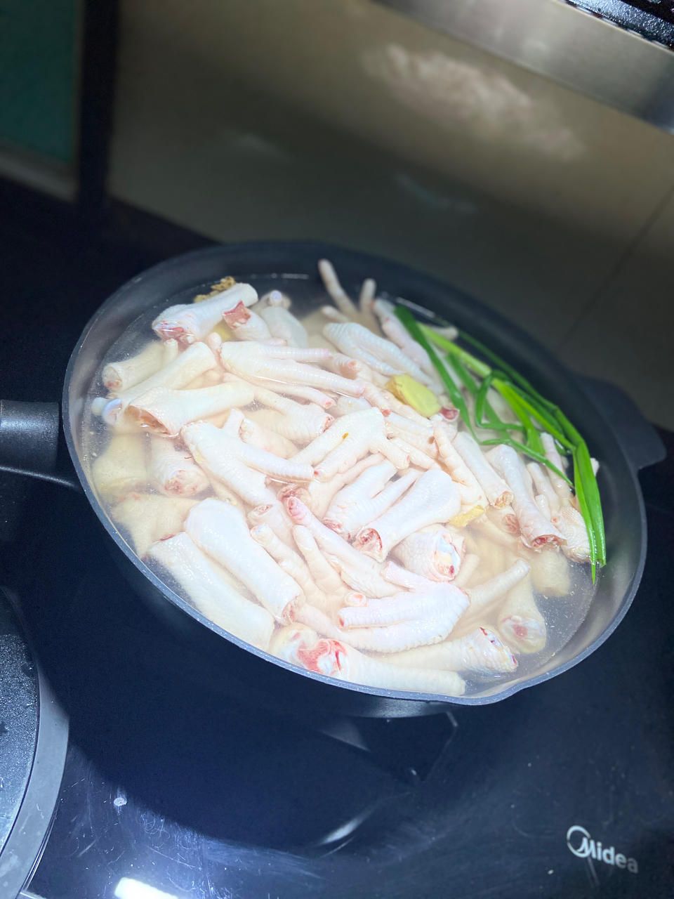 【柠檬酸辣鸡爪】自制超级无敌美味的网红鸡爪