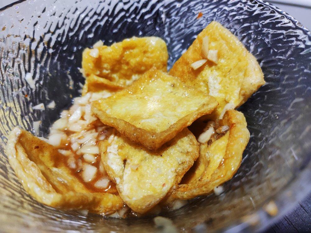 假装路边摊臭豆腐