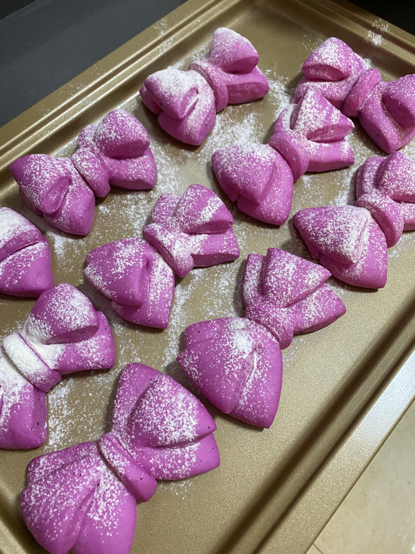 火龙果蝴蝶结面包（一次发酵）