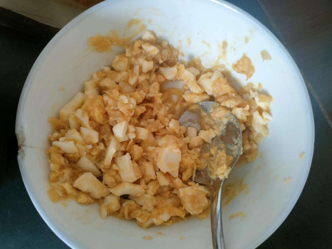 河南特色鸡蛋蒜