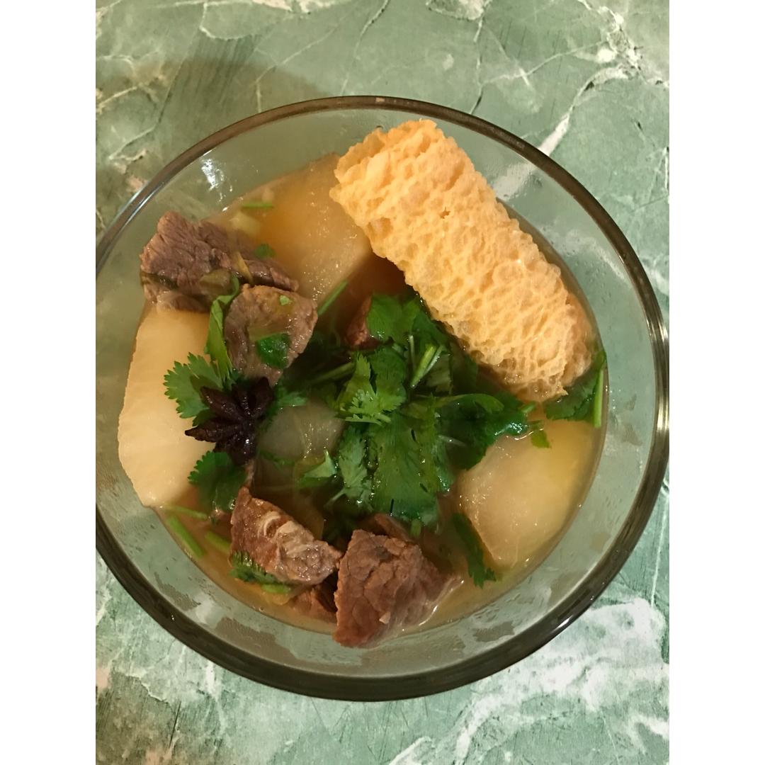 牛肉烧萝卜