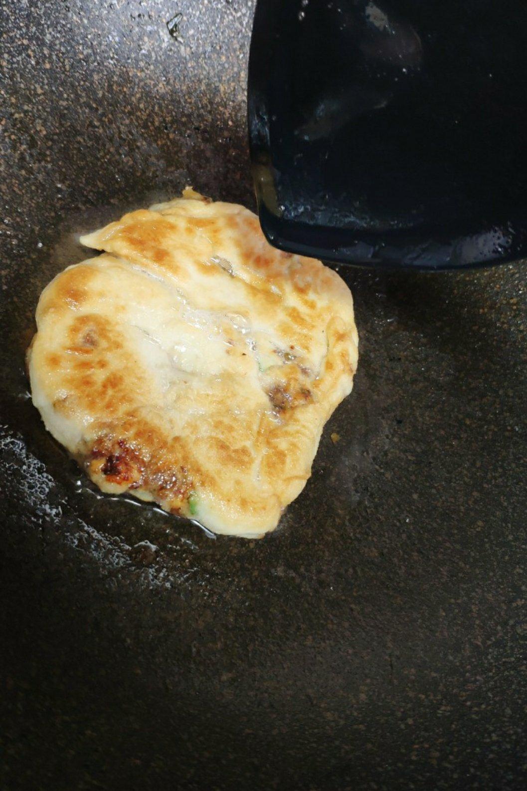 超级好吃的牛肉千层饼，第一次做，还挺简单的呢