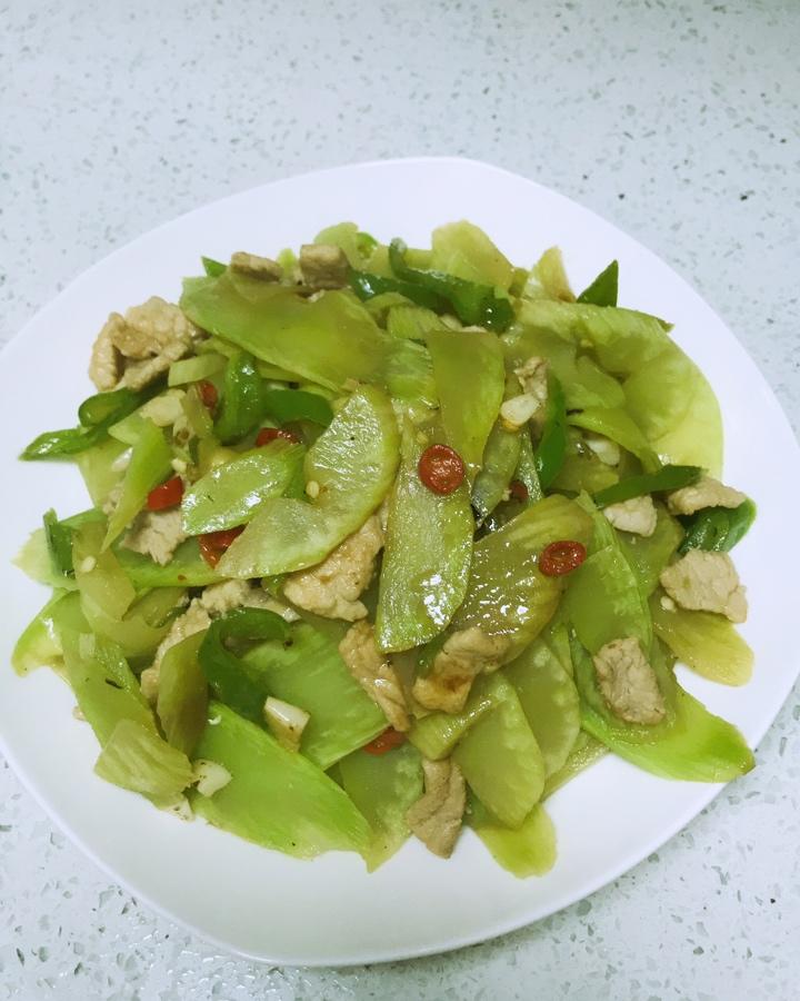 莴笋炒肉