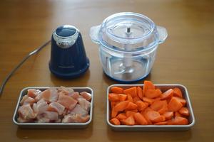 胡萝卜🥕鸡肉丸子的做法 步骤1