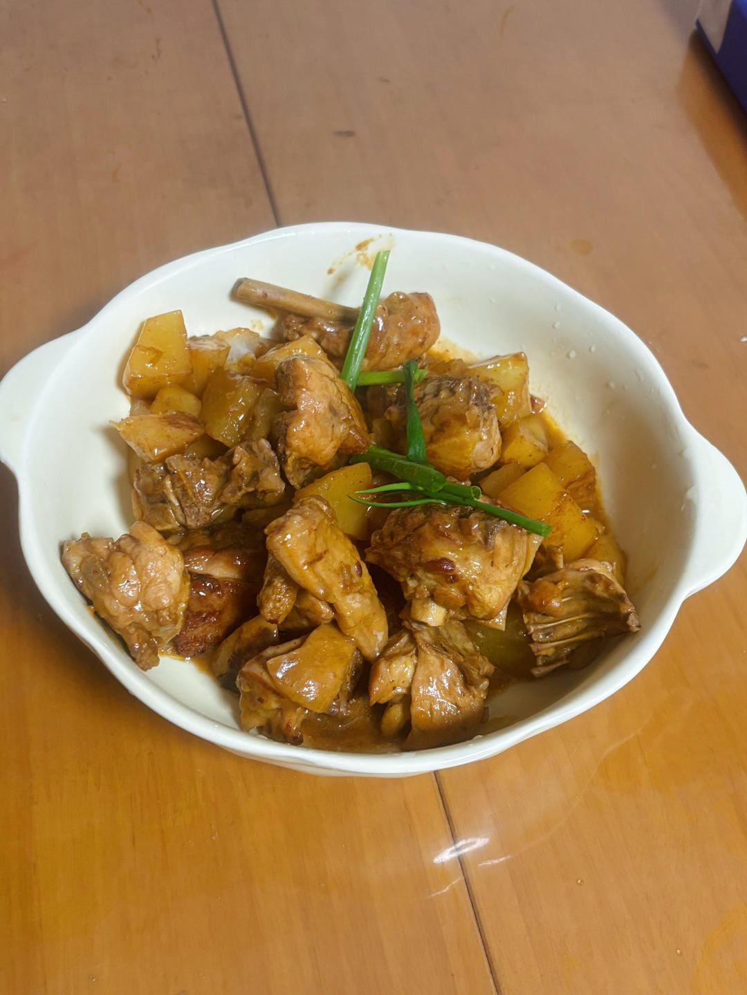 鲜香味浓土豆烧鸡（还是焖鸡？炒鸡？随便啦）